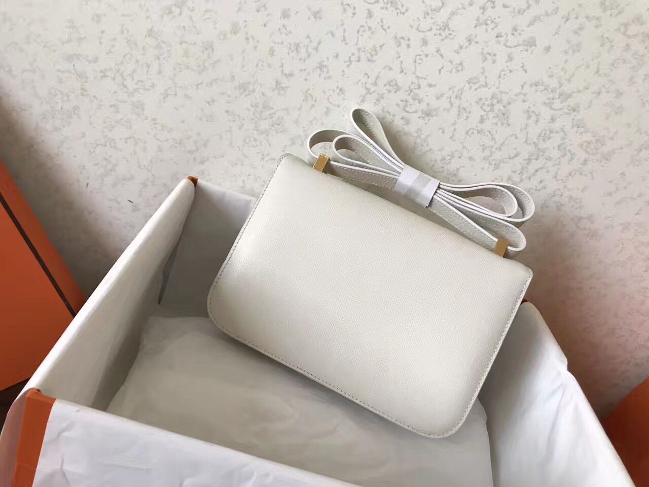 Hermes Constance 24 Handmade Bag In White Epsom Leather - Image 8