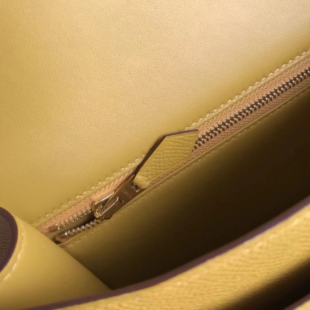 Hermes Constance 24 Handmade Bag In Jaune Epsom Leather - Image 7