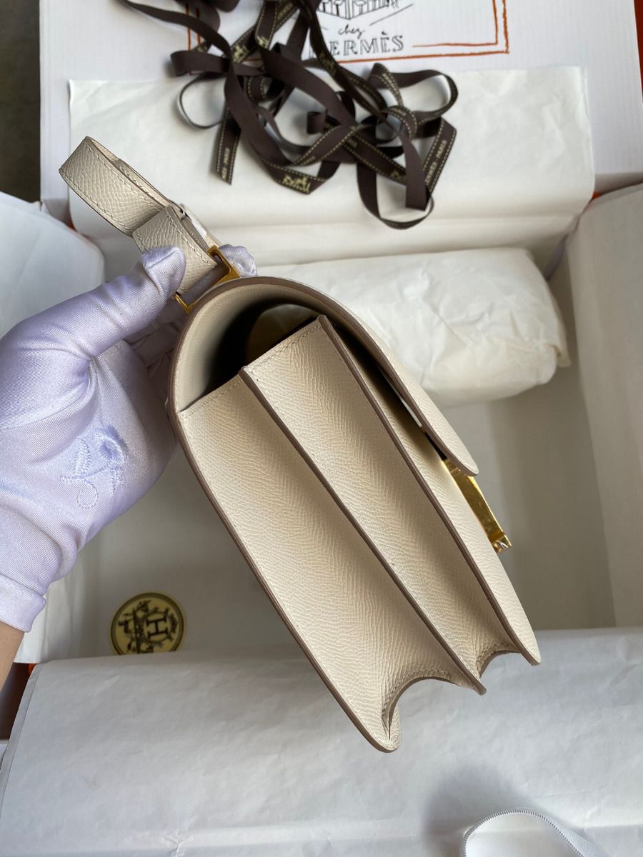 Hermes Constance 24 Handmade Bag In Craie Epsom Calfskin - Image 4