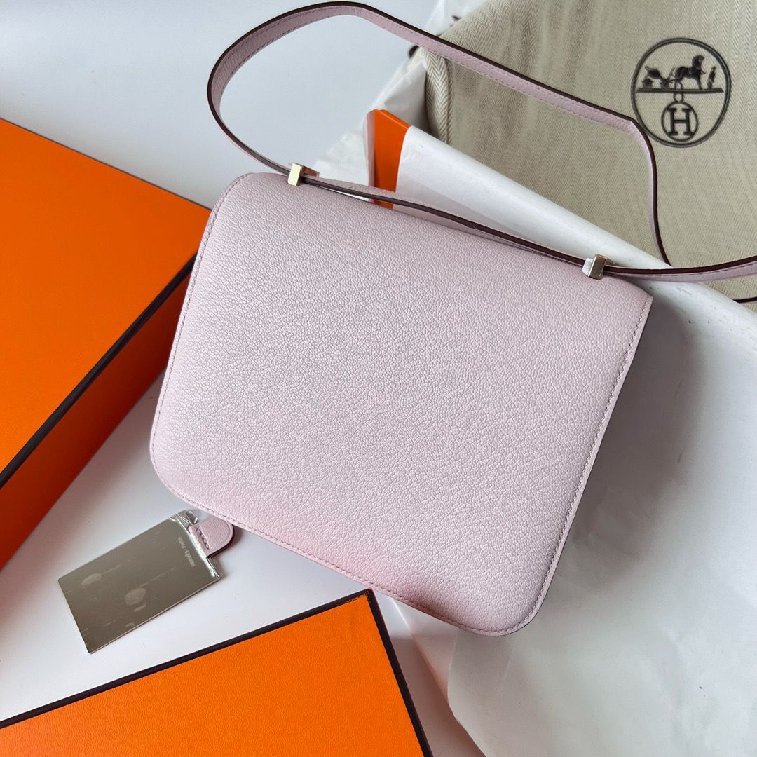 Hermes Constance 1-18 Mirror Bag In Mauve Pale Chevre Mysore Leather - Image 10