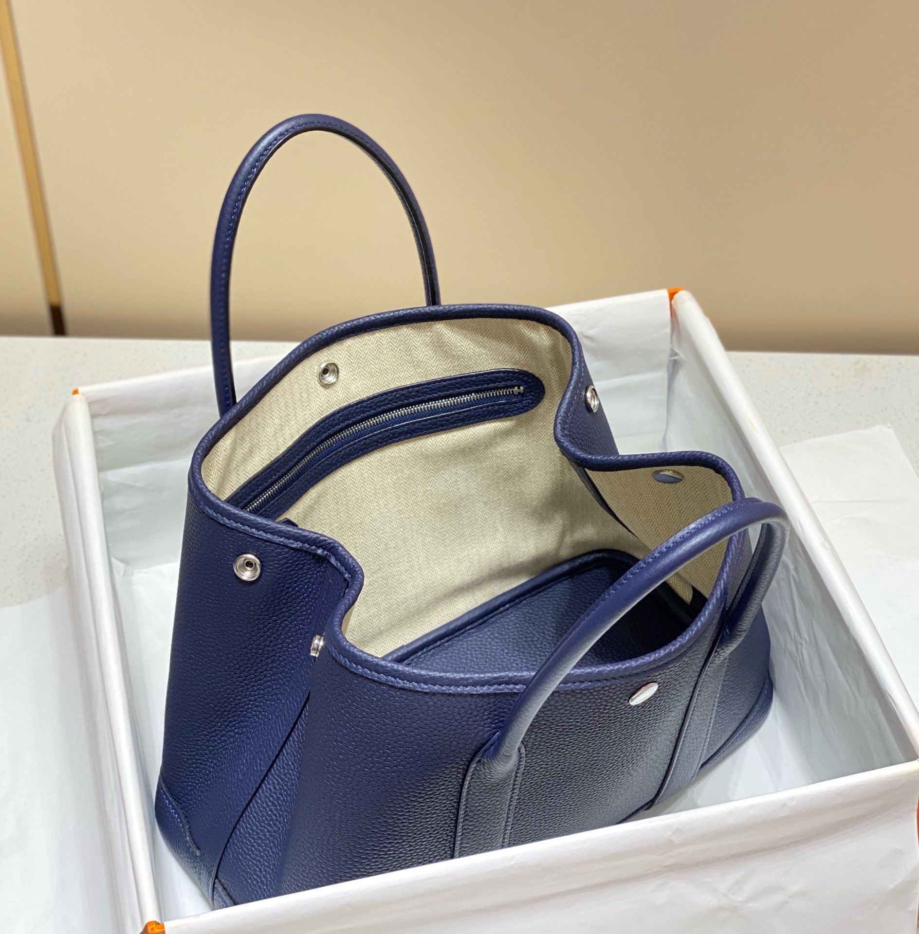 Hermes Garden Party 30 Bag In Blue Saphir Taurillon Leather - Image 10