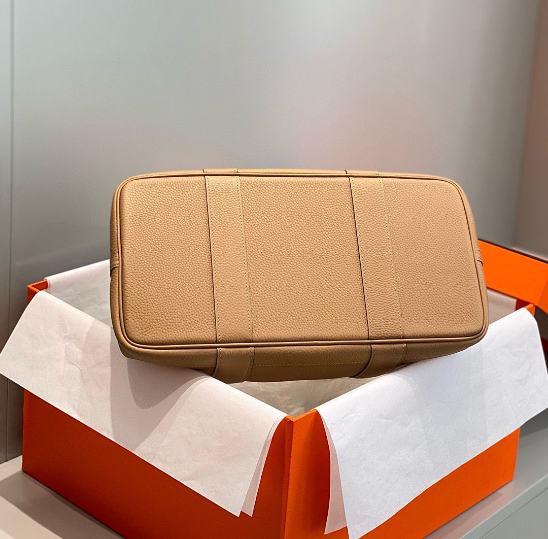 Hermes Garden Party 36 Bag In Chai Clemence Leather - Image 4