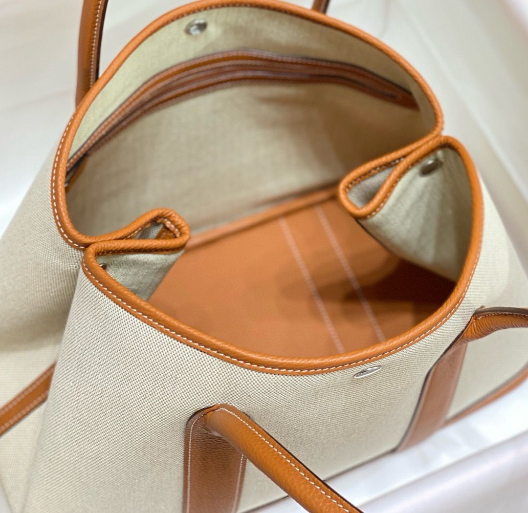 Hermes Garden Party 36cm Bag in Toile and Gold Leather - Image 10