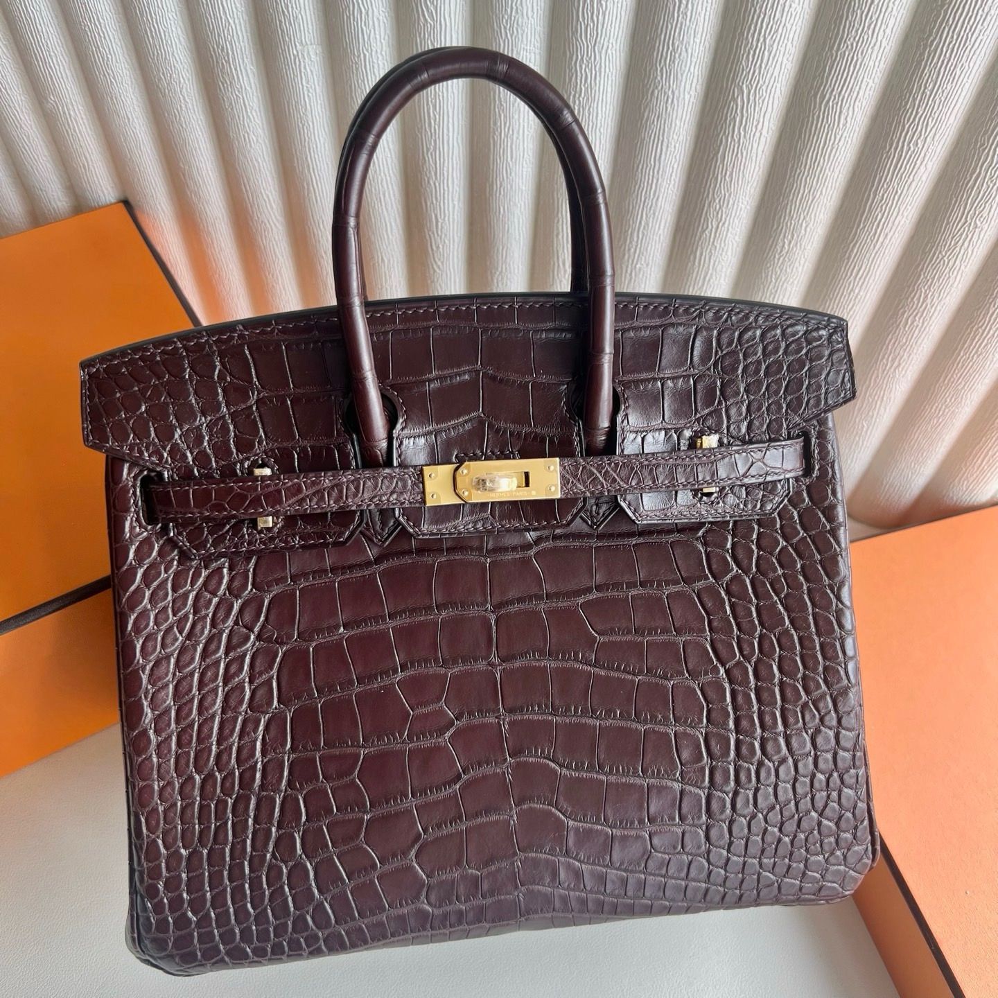 Hermes Birkin 25 Retourne Handmade Bag in Chocolate Matte Alligator Leather