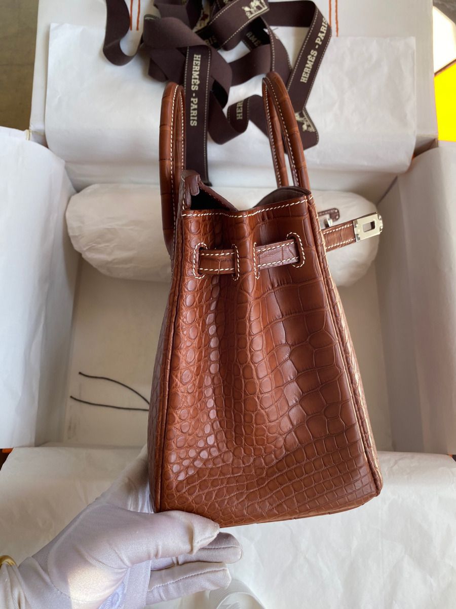 Hermes Birkin 25 Retourne Handmade Bag In Gold Matte Alligator Leather - Image 6