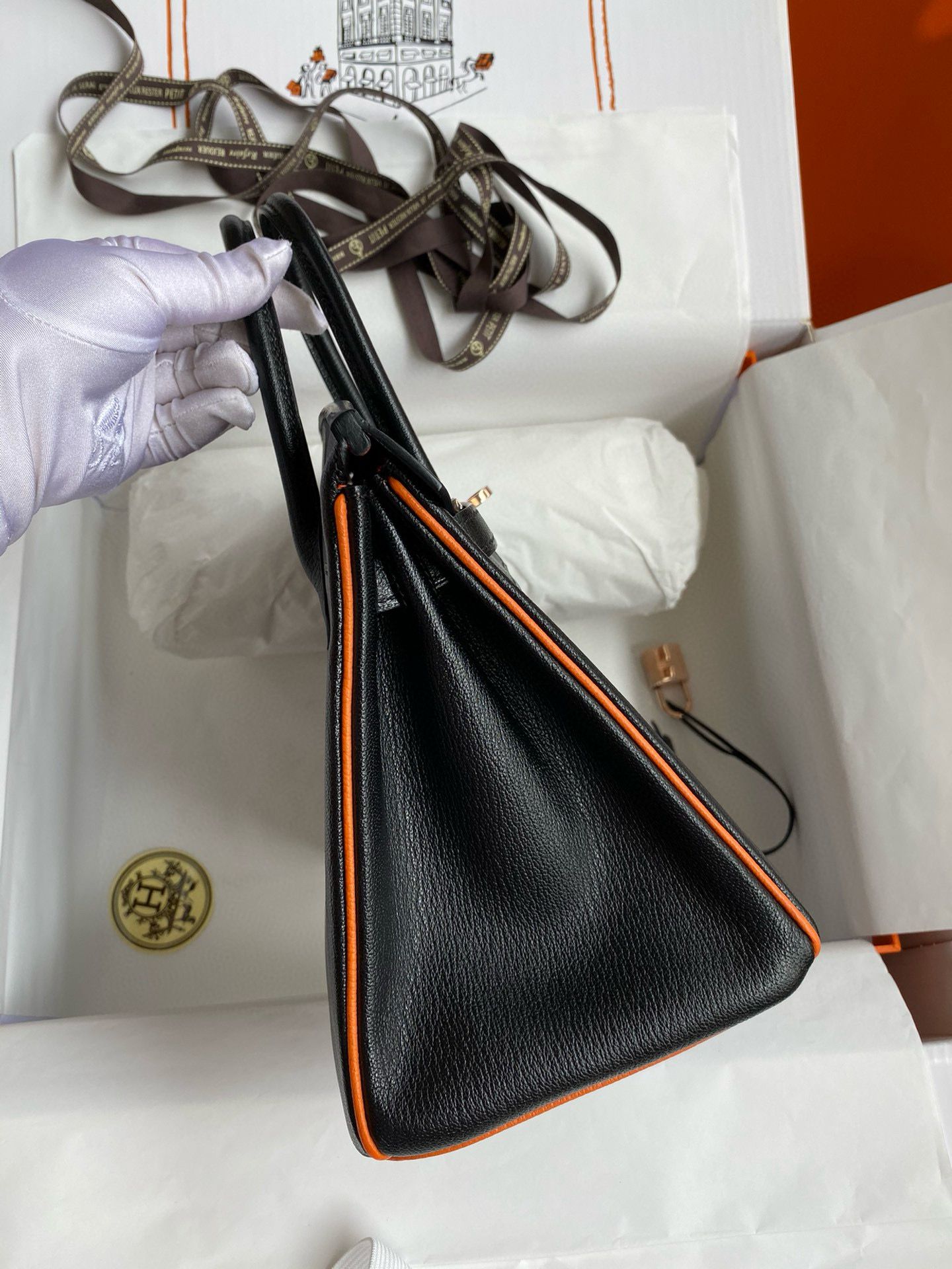 Hermes HSS Birkin 25 Bicolor Bag in Black and Orange Chevre Mysore Goatskin - Image 6