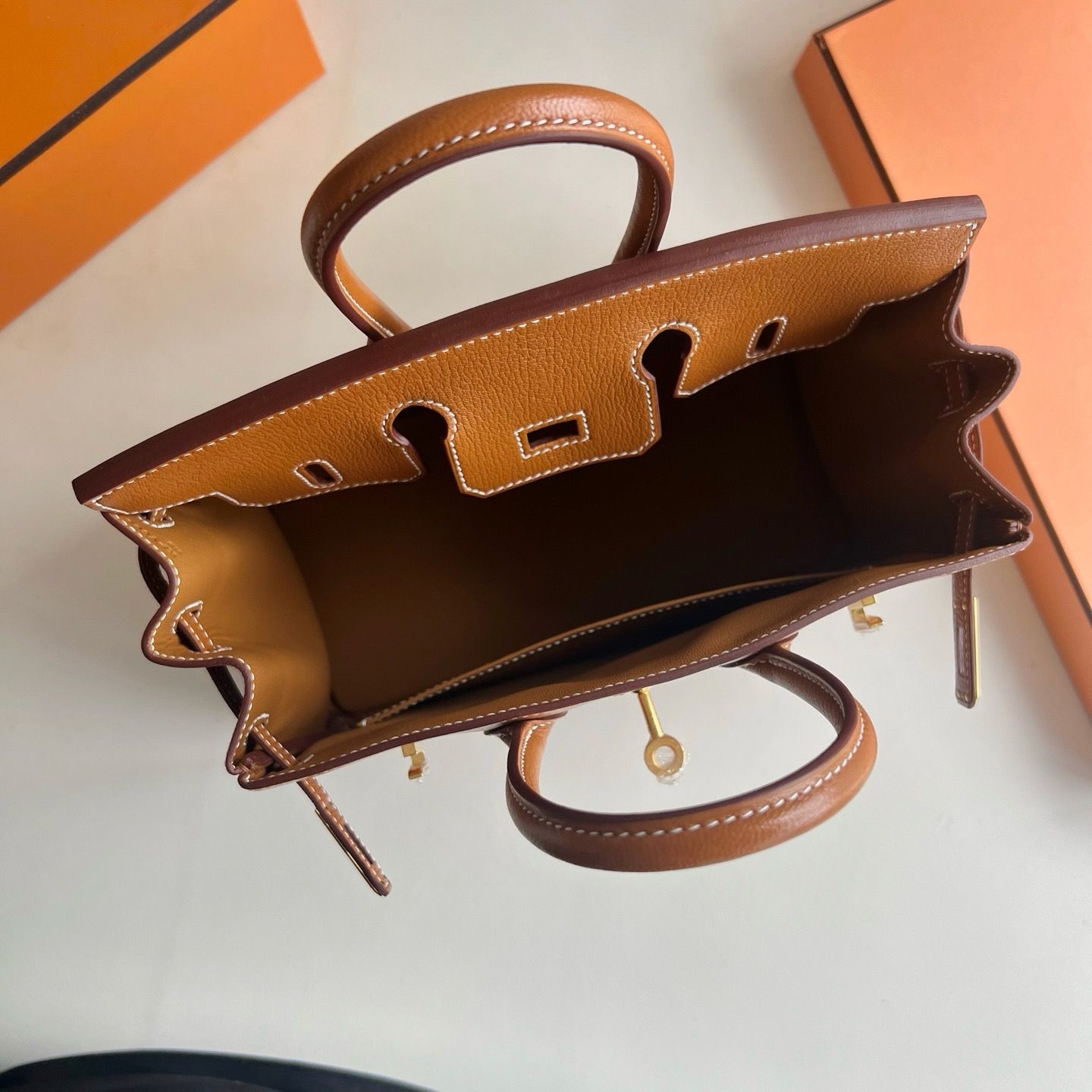 Hermes Birkin 25 Retourne Handmade Bag in Gold Chevre Mysore Goatskin - Image 5