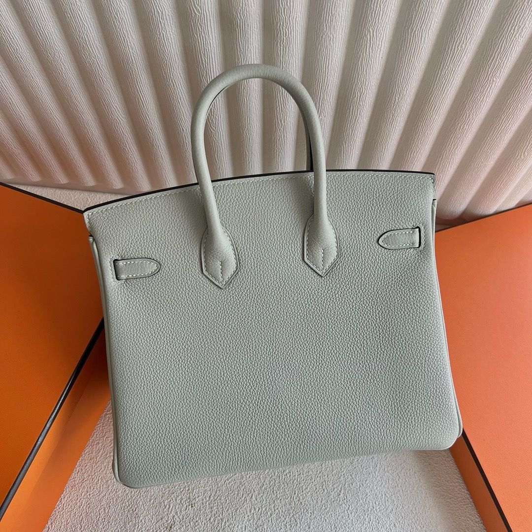 Hermes Birkin 25 Retourne Handmade Bag in Gris Neve Clemence Leather - Image 5