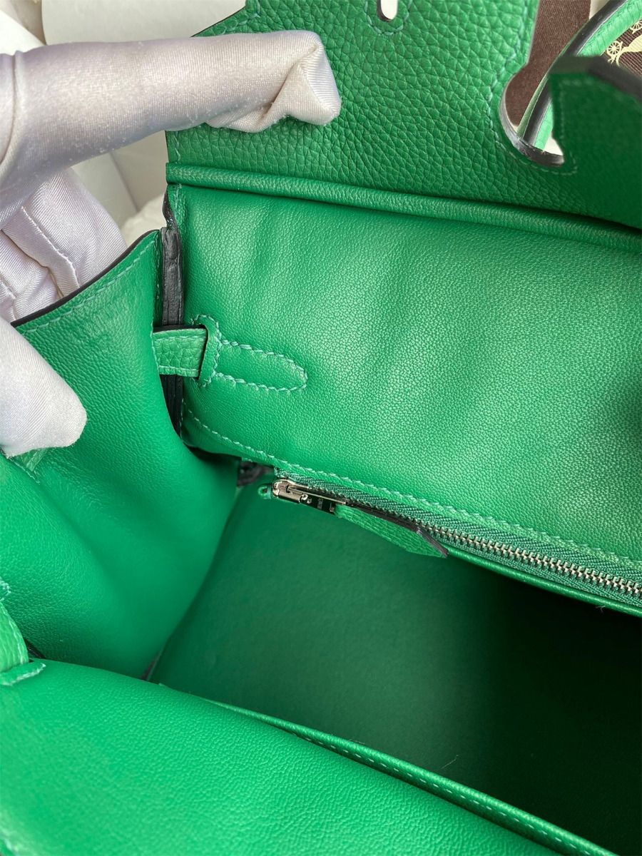 Hermes Birkin 25 Retourne Handmade Bag In Vert Vertigo Clemence Leather - Image 9