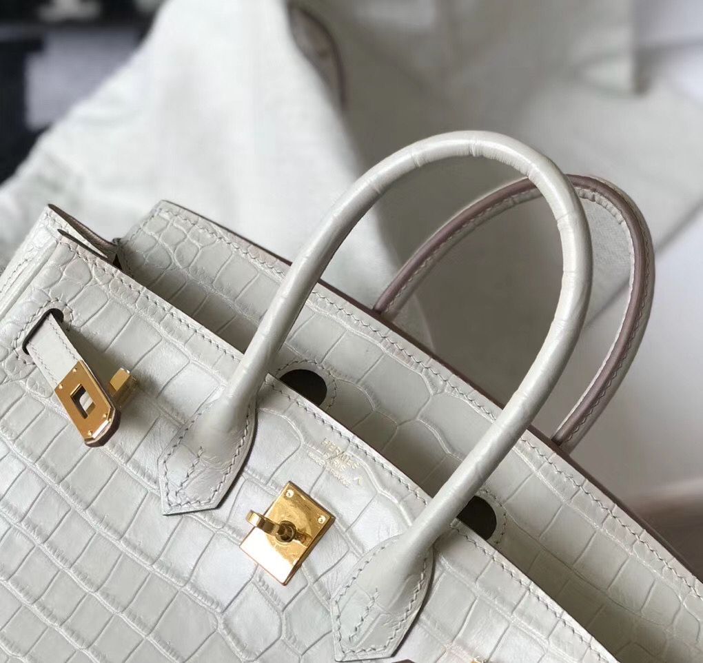 Hermes Birkin 25cm Bag In White Embossed Crocodile Leather - Image 7