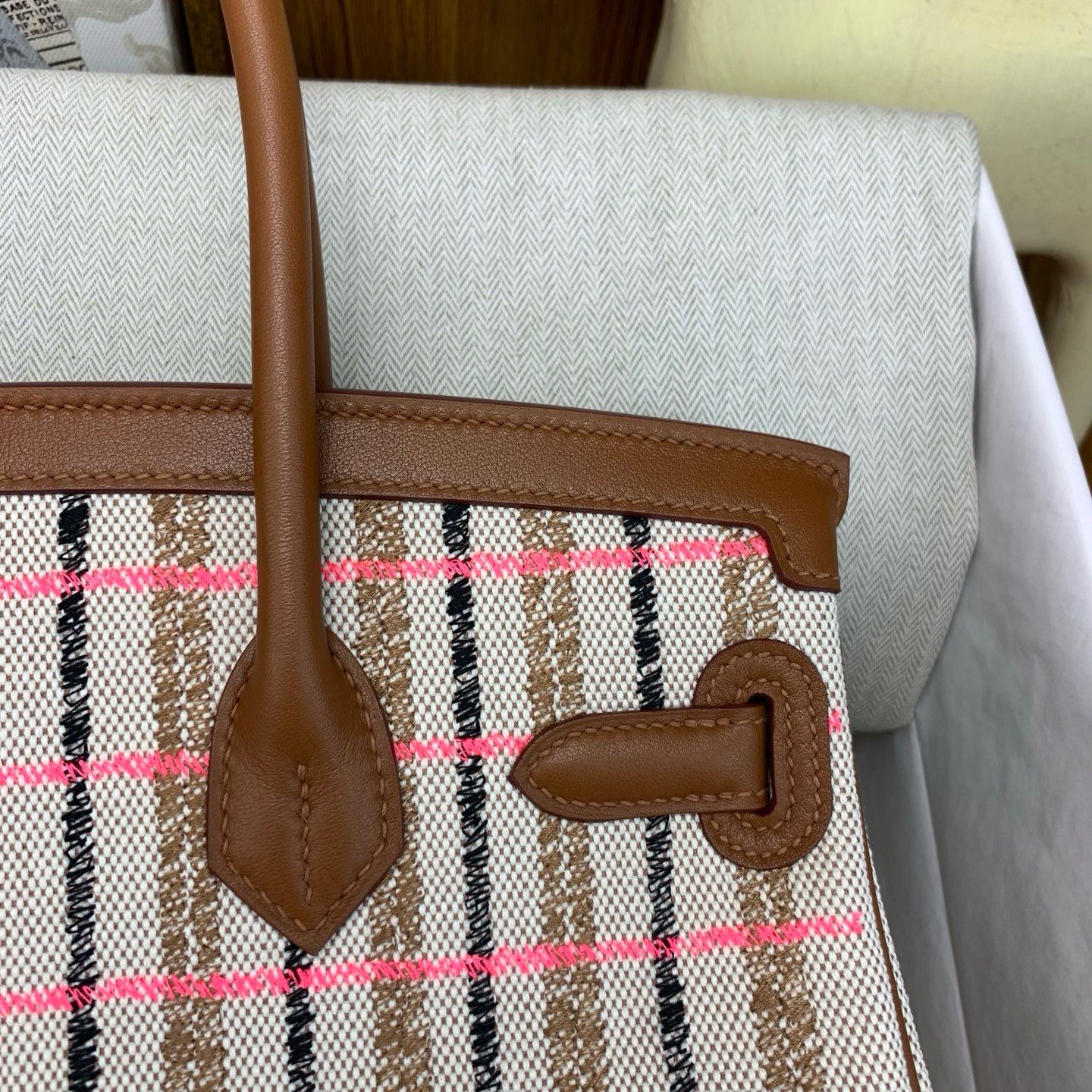 Hermes Shoulder Birkin Light 29 Bag in Toile and Gold Swift Calfskin - Image 6