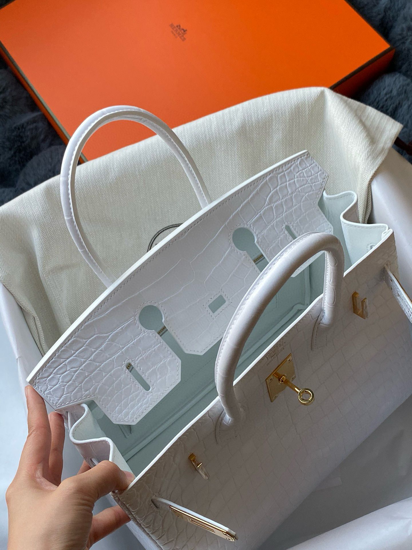 Hermes Birkin 30 Handmade Bag In White Crocodile Niloticus Matte Skin - Image 5