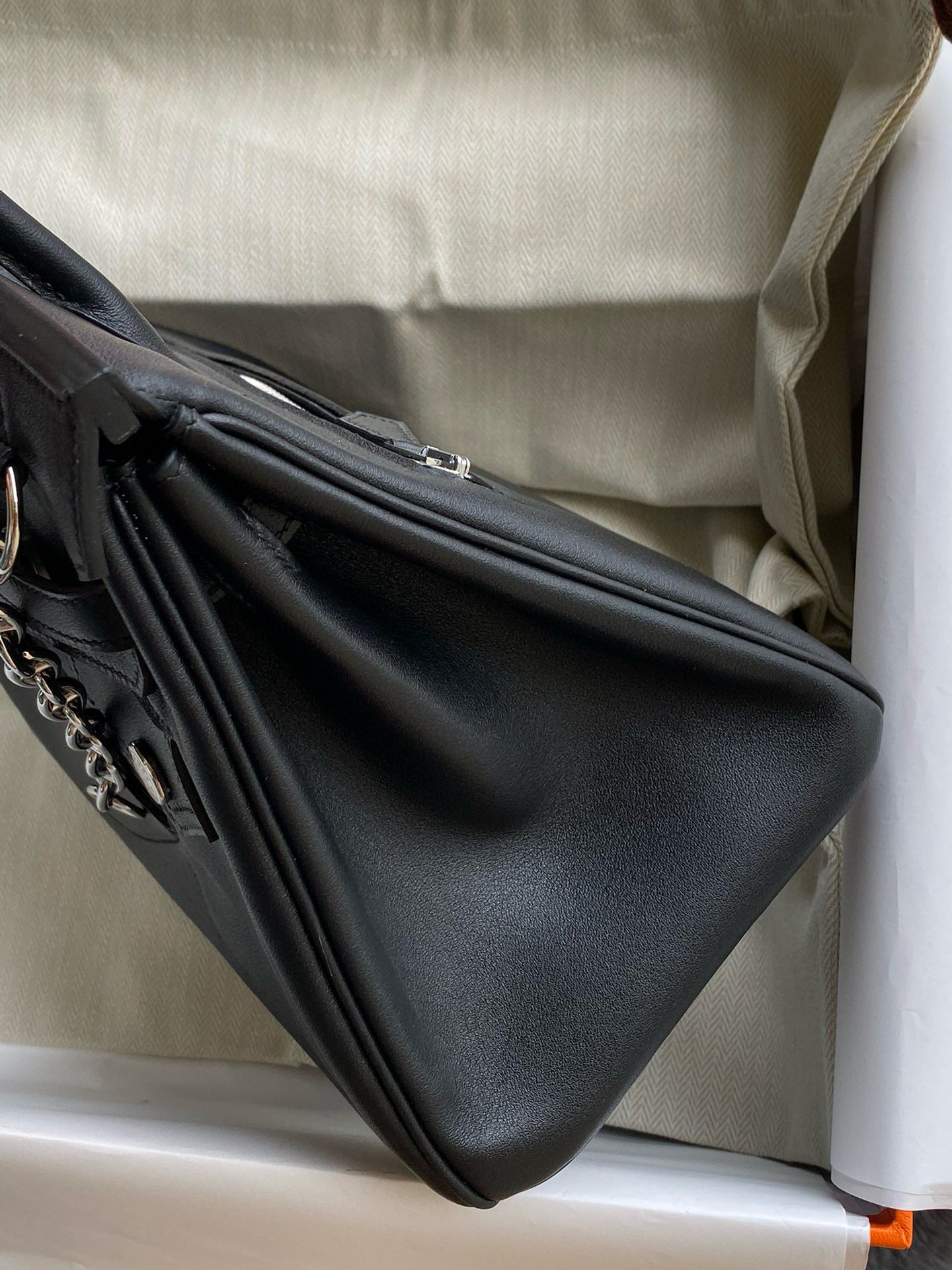 Hermes Birkin Rock 25 Handmade Bag in Black Volupto Leather - Image 4