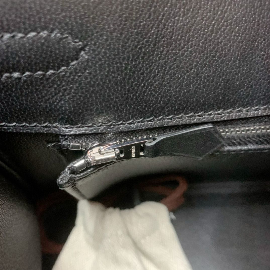 Hermes Birkin Rock 25 Handmade Bag in Black Volupto Leather - Image 11