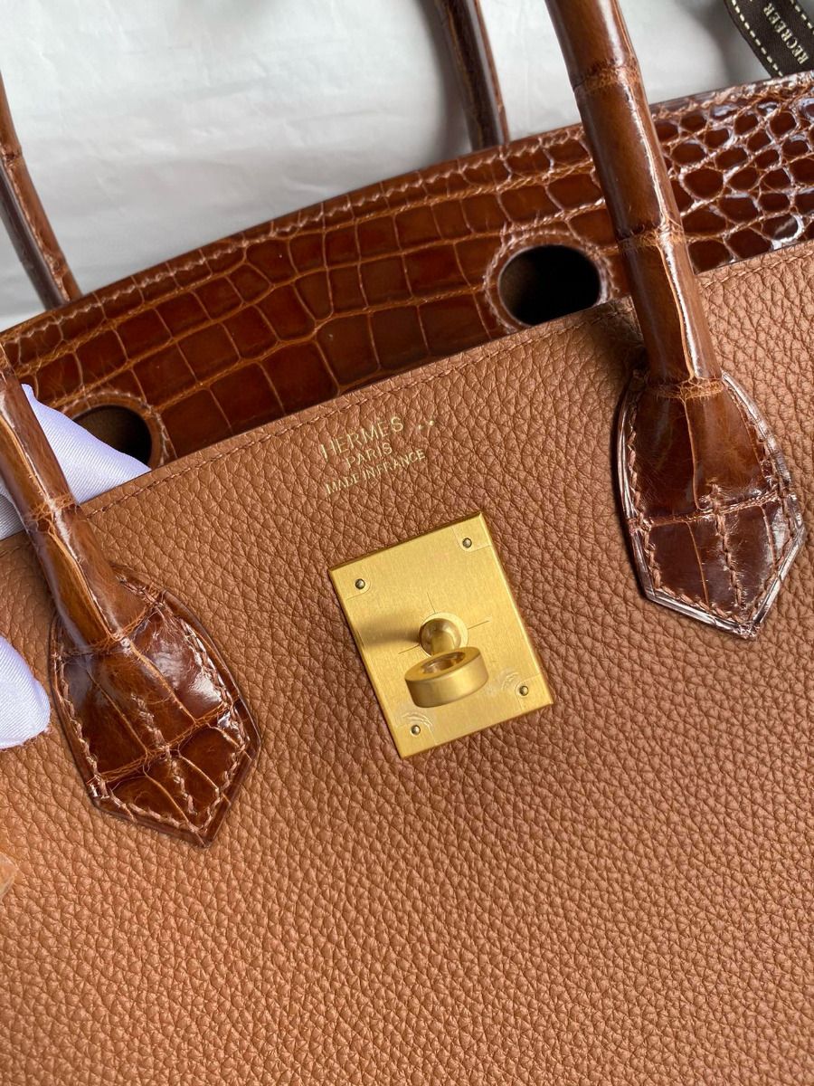 Hermes Touch Birkin 30 Bag In Gold Clemence and Shiny Niloticus Crocodile Skin - Image 7