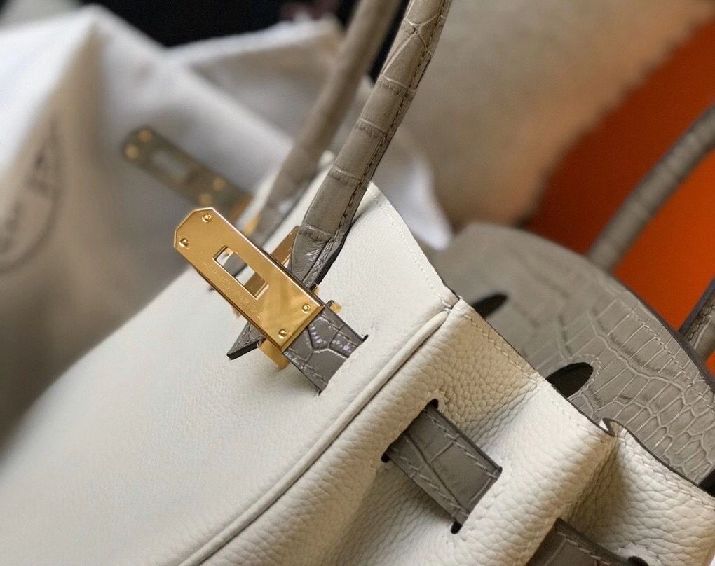 Hermes Touch Birkin 30cm Limited Edition White Bag - Image 7