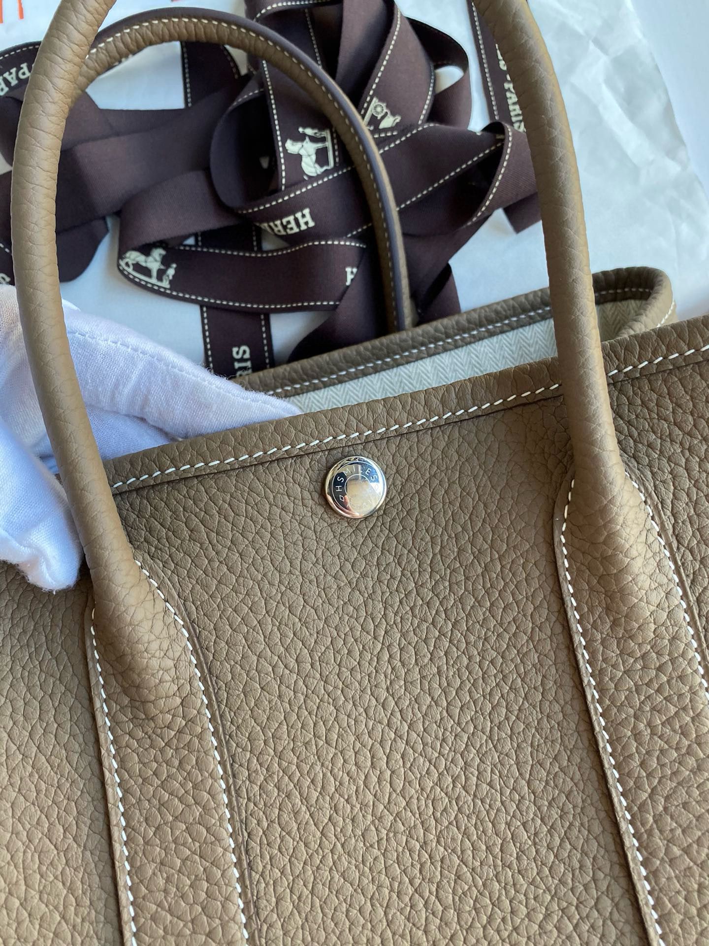 Hermes Garden Party 30 Handmade Bag in Taupe Negonda Leather - Image 6
