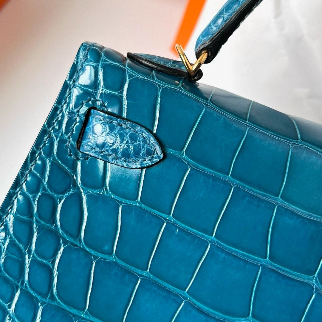 Hermes Kelly Mini II Sellier Handmade Bag in Blue Izmir Shiny Alligator Leather - Image 5