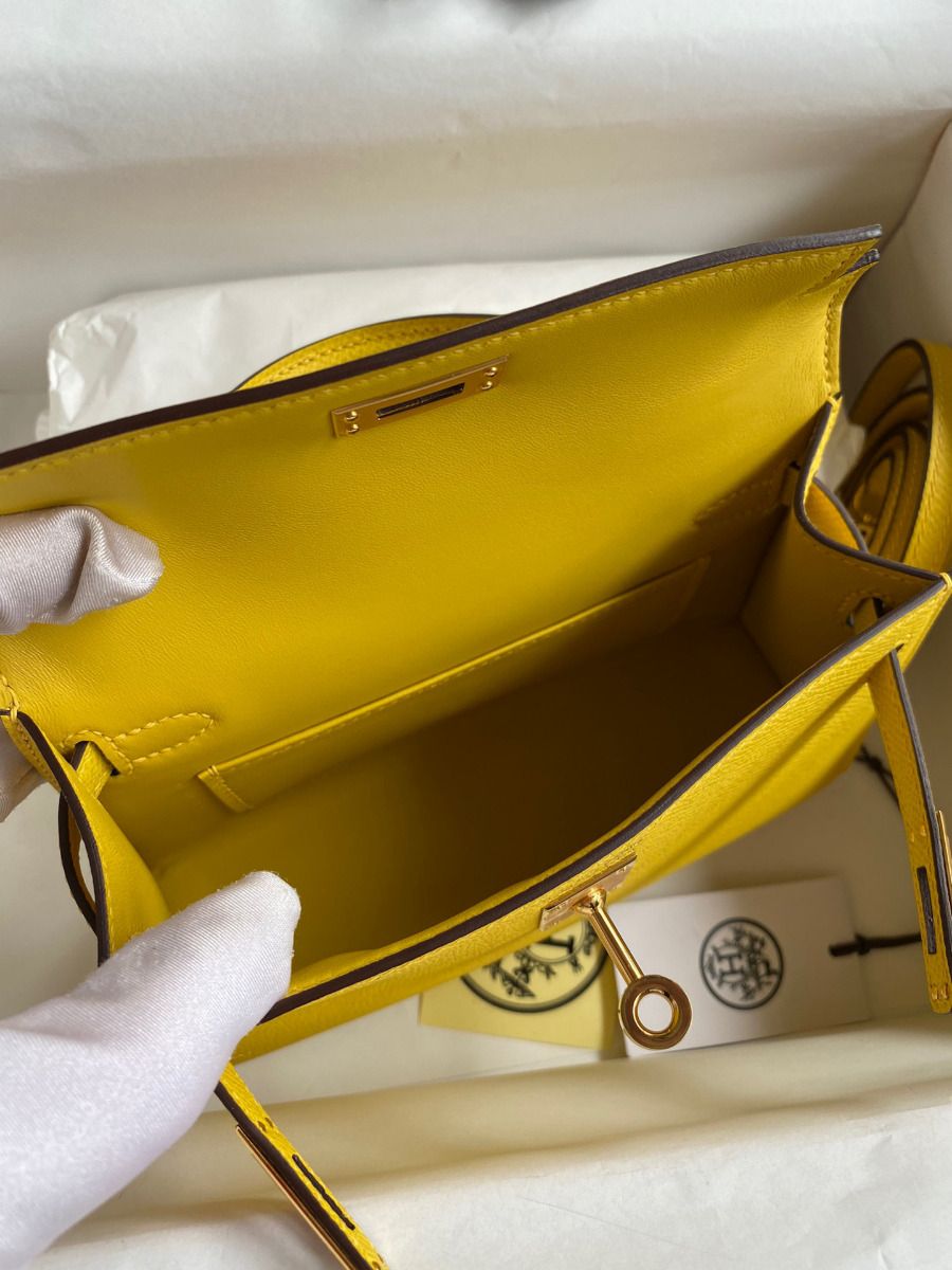 Hermes Kelly Mini II Sellier Handmade Bag In Jaune de Naples Epsom Calfskin - Image 10