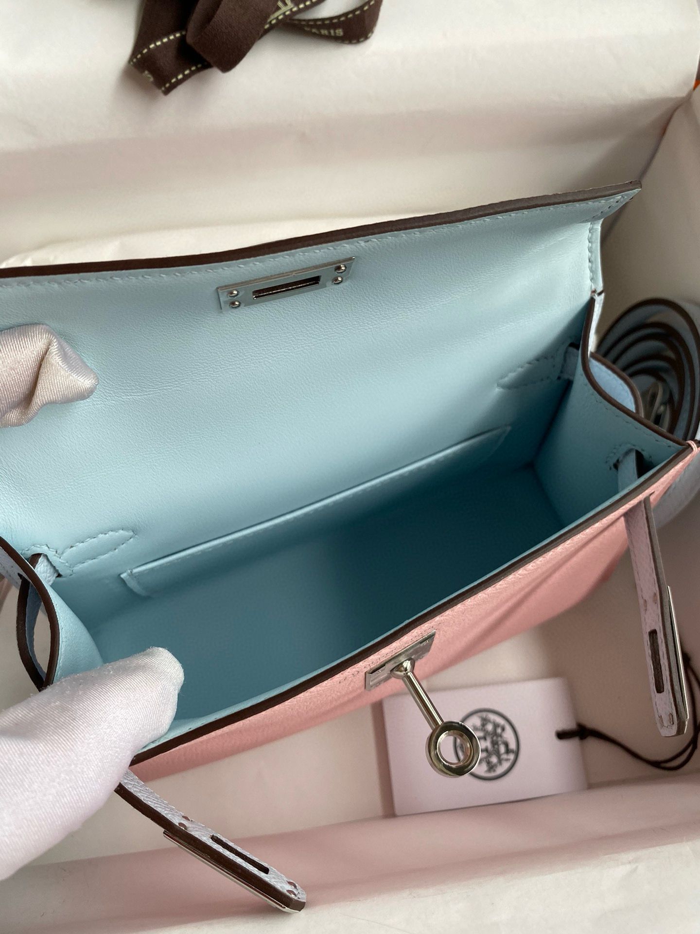 Hermes Kelly Mini II Sellier Bicolor Handmade Bag in Rose Sakura and Blue Brume Epsom Calfskin - Image 10