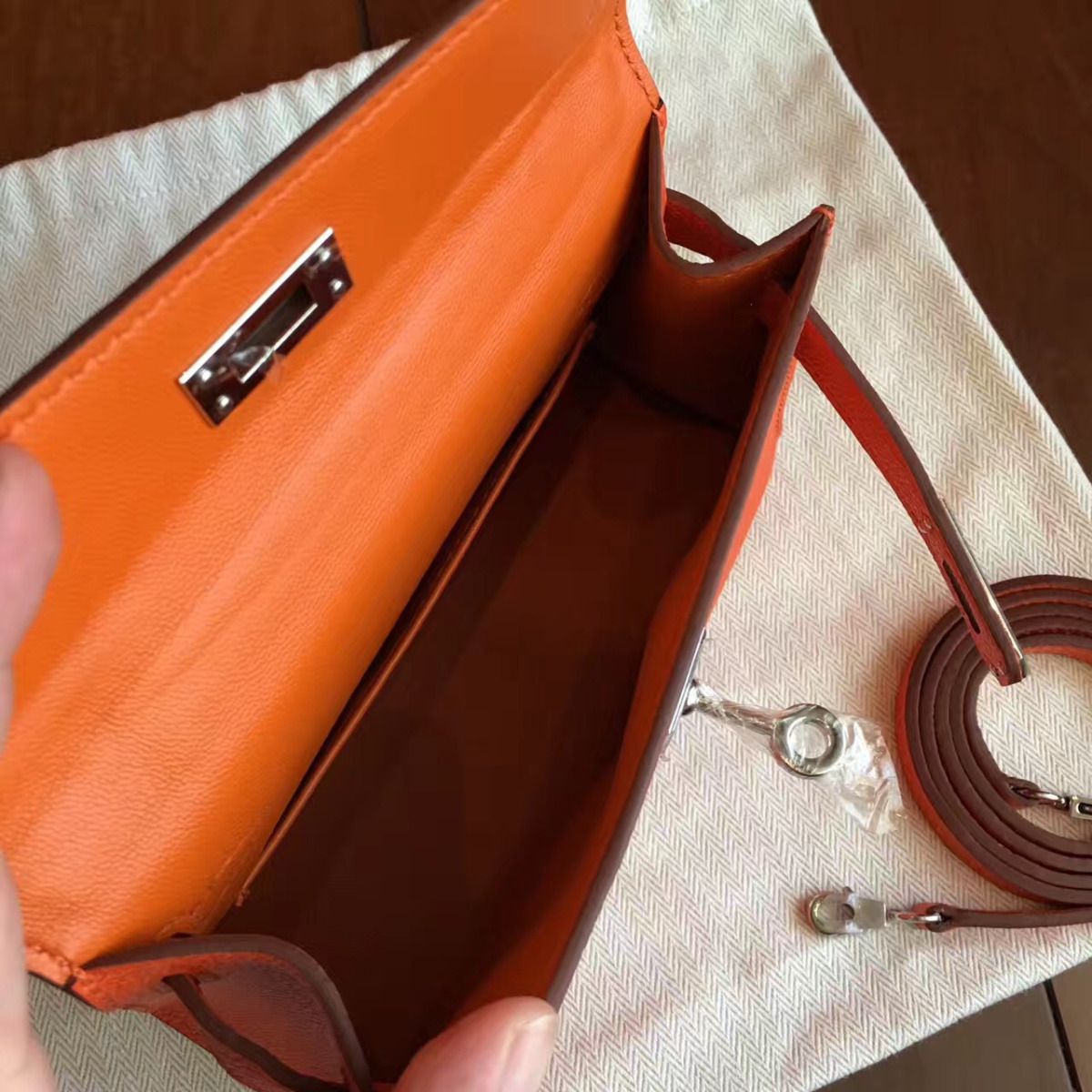 Hermes Kelly Mini II Handmade Bag In Orange Epsom Leather - Image 6