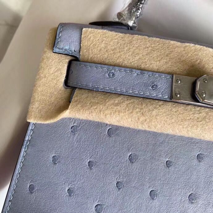 Hermes Kelly Mini II Handmade Bag In Blue Lin Ostrich Leather - Image 3
