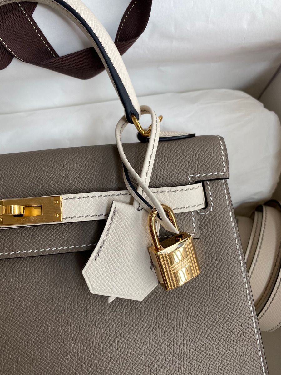 Hermes Kelly Sellier 25 Bicolor Bag in Taupe and Craie Epsom Calfskin - Image 4