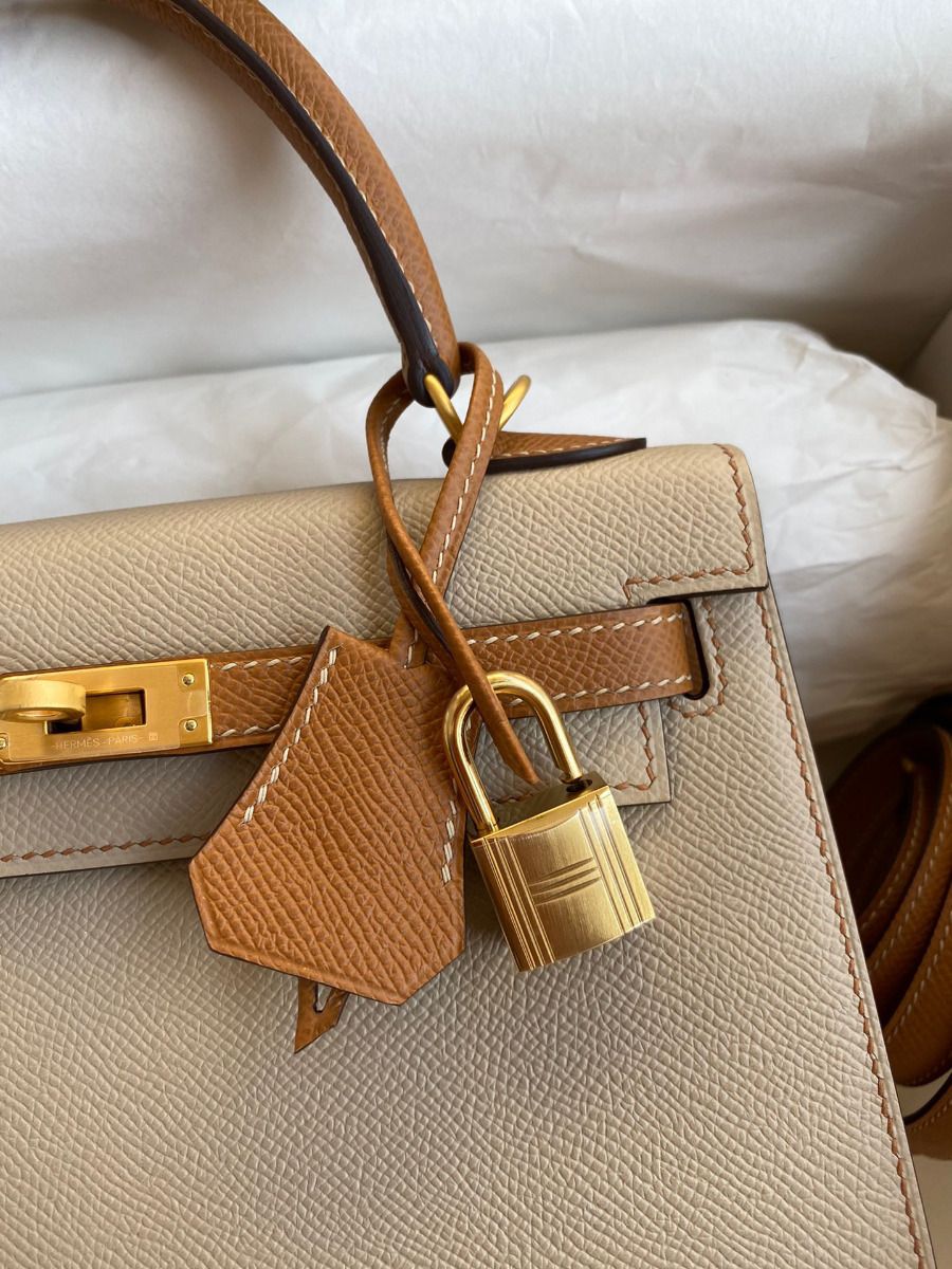Hermes Kelly Sellier 25 Bicolor Bag in Trench and Gold Epsom Calfskin - Image 4