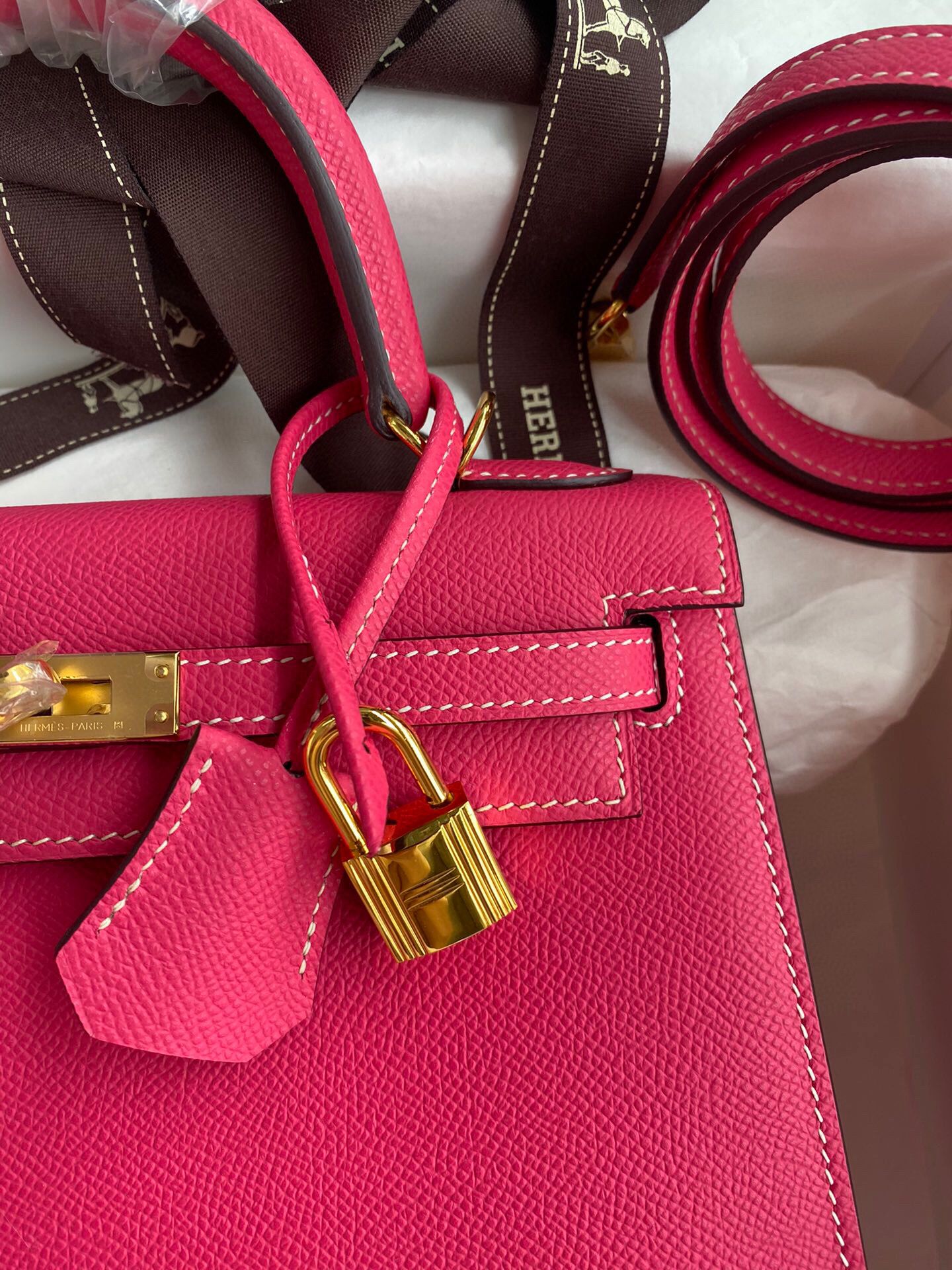 Hermes Kelly Sellier 25 Handmade Bag In Peach Epsom Calfskin - Image 4