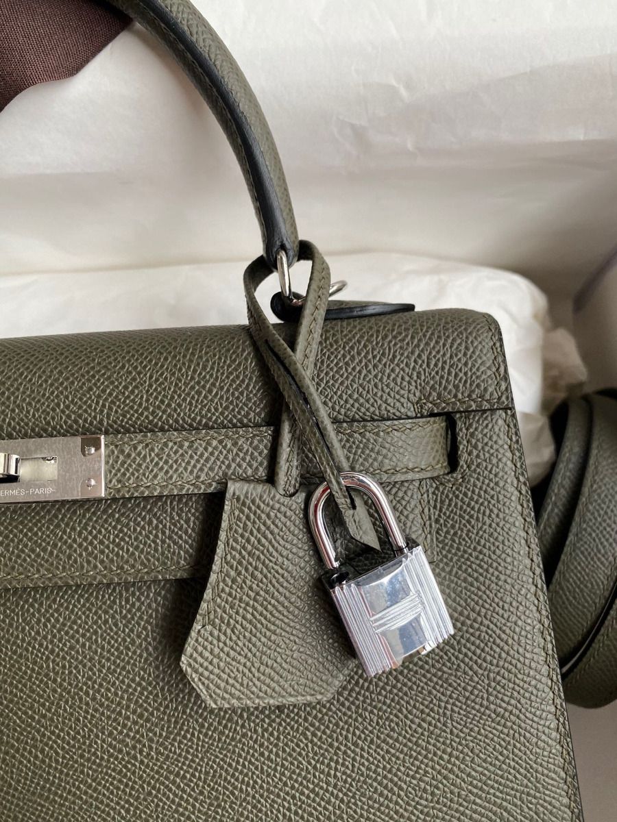 Hermes Kelly Sellier 25 Handmade Bag In Vert De Gris Epsom Calfskin - Image 4