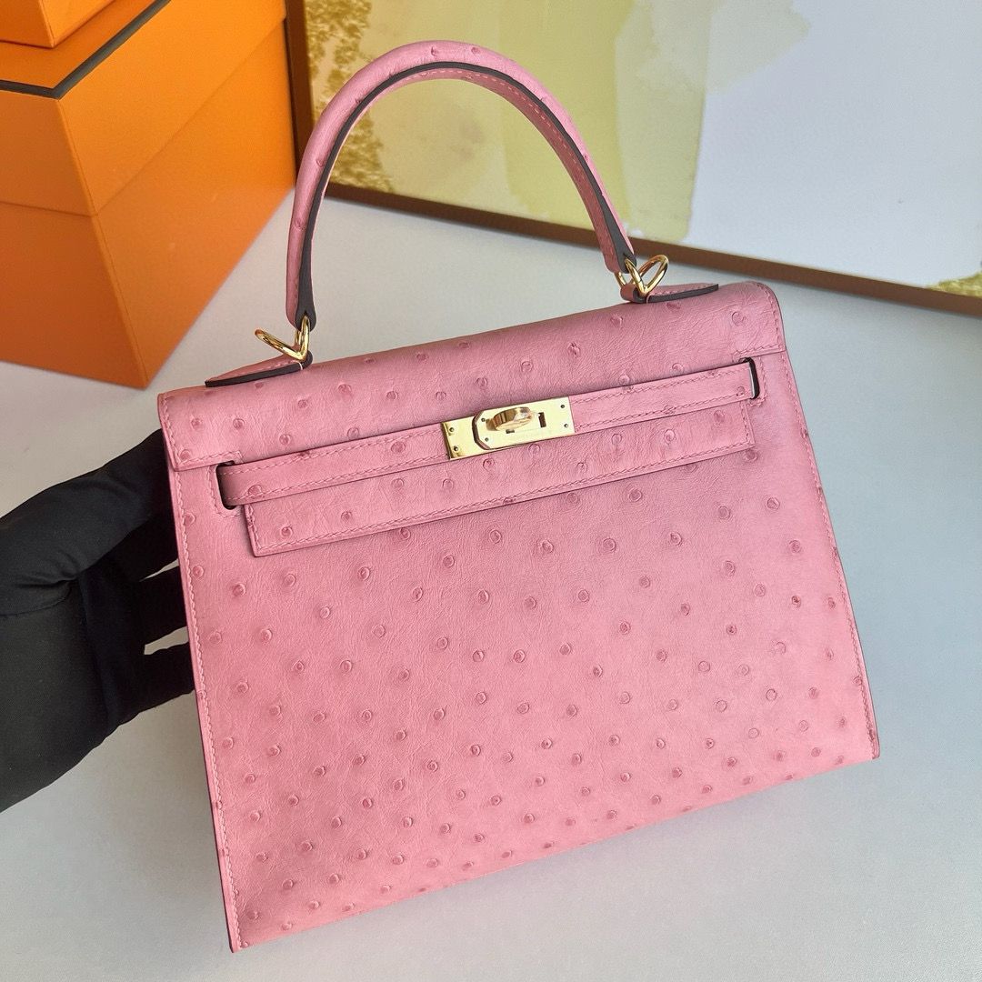 Hermes Kelly Sellier 25 Handmade Bag in Rose Bubblegum Ostrich Leather - Image 3