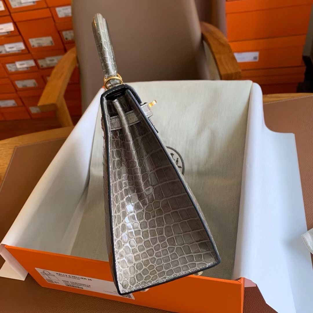 Hermes Kelly 25 Handmade Bag in Tourterelle Porosus Crocodile Shiny Skin - Image 5