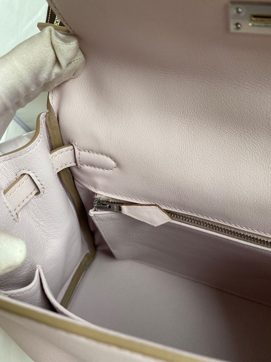 Hermes Kelly Retourne 25 Handmade Bag In Mauve Pale Swift Calfskin - Image 10