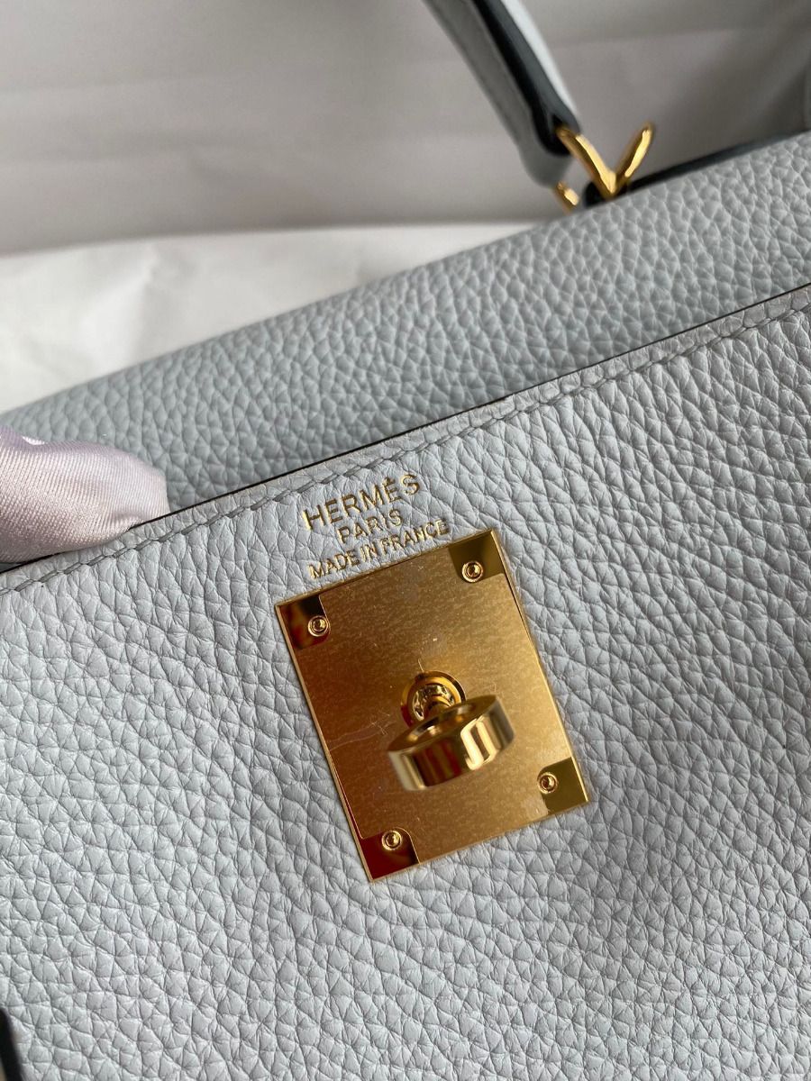 Hermes Kelly Retourne 28 Handmade Bag In Blue Glacier Clemence Leather - Image 8