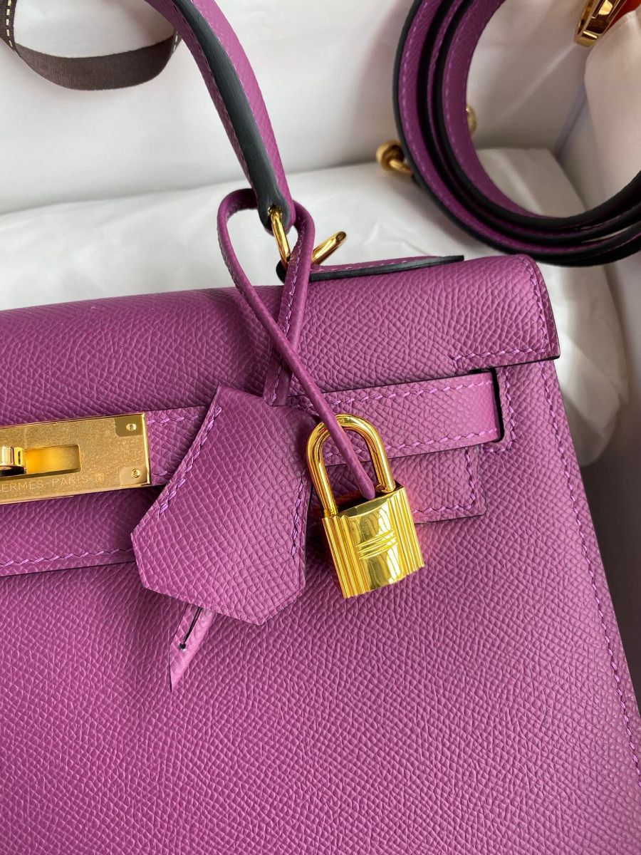 Hermes Kelly Sellier 32 Handmade Bag in Anemone Epsom Calfskin - Image 4