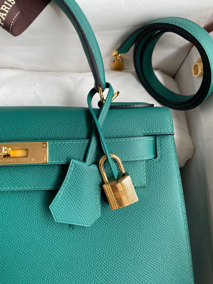 Hermes Kelly Sellier 32 Handmade Bag in Malachite Epsom Calfskin - Image 4