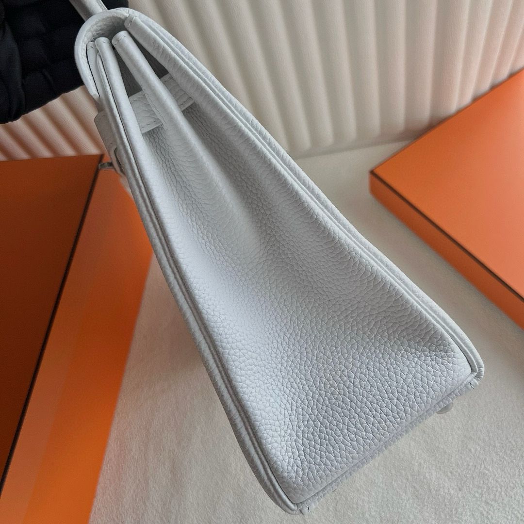 Hermes Kelly Retourne 35 Handmade Bag in White Clemence Leather - Image 8