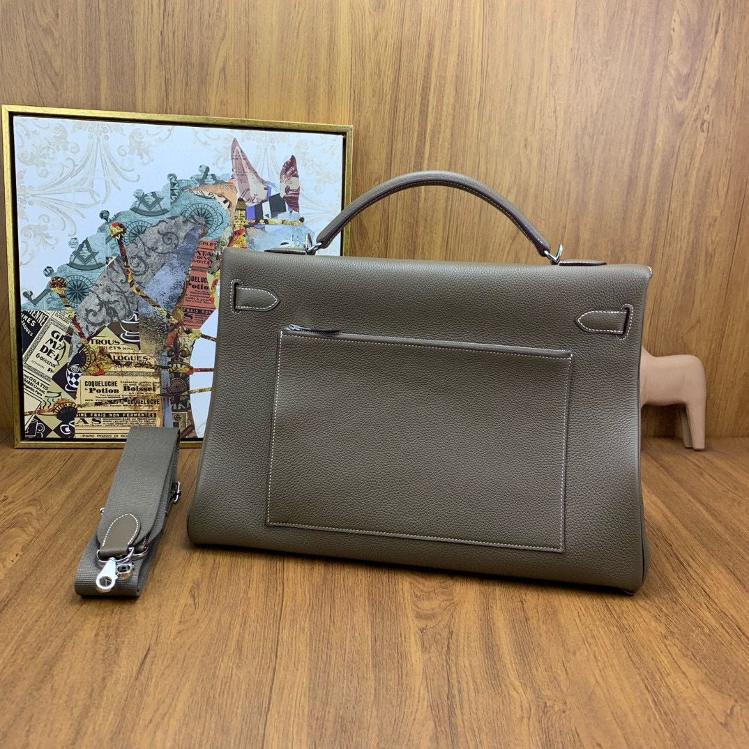 Hermes Kelly 42 Maxi Handmade Bag in Taupe Clemence Leather - Image 3