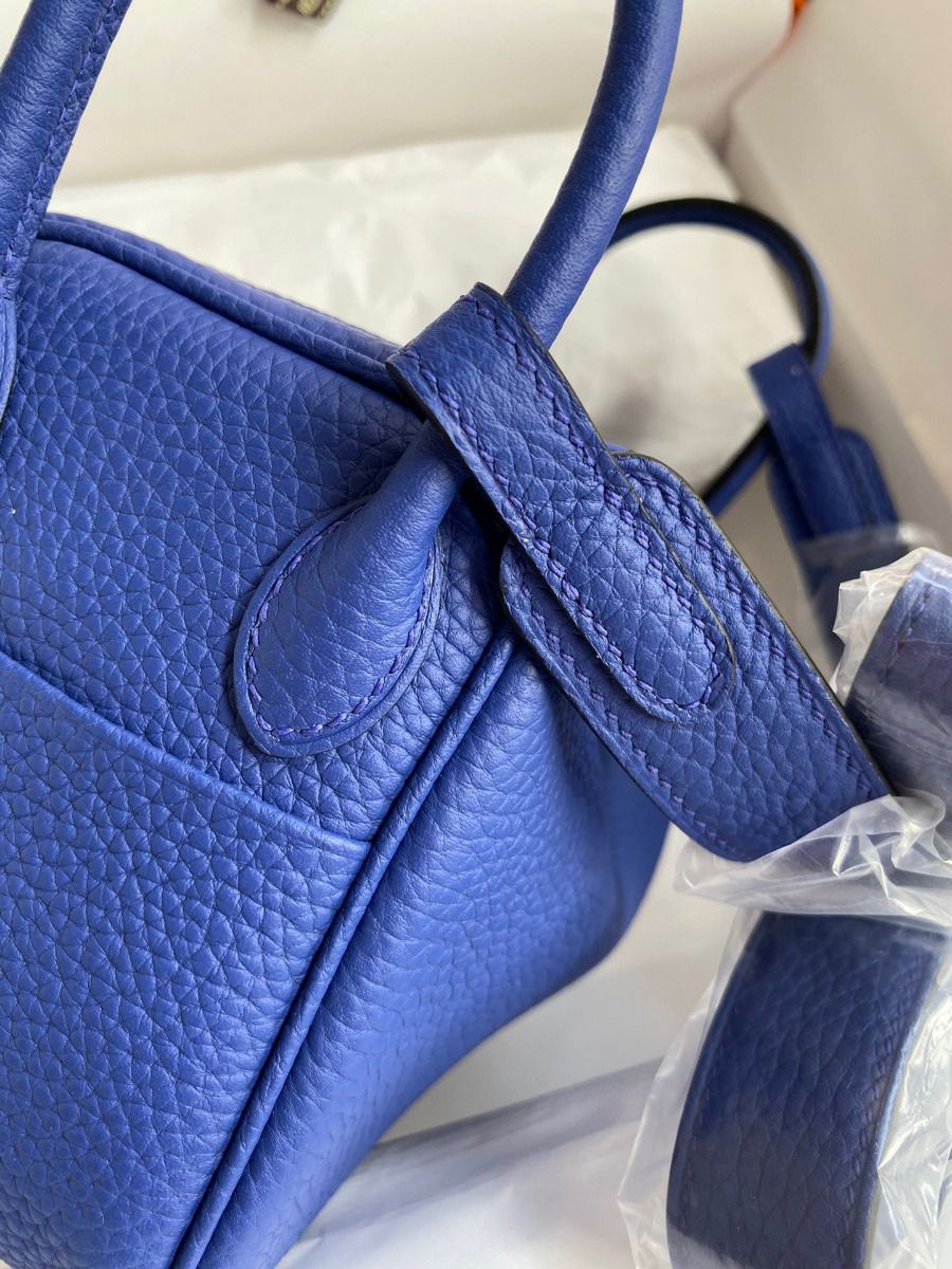 Hermes Mini Lindy Handmade Bag In Blue Electric Clemence Leather - Image 5