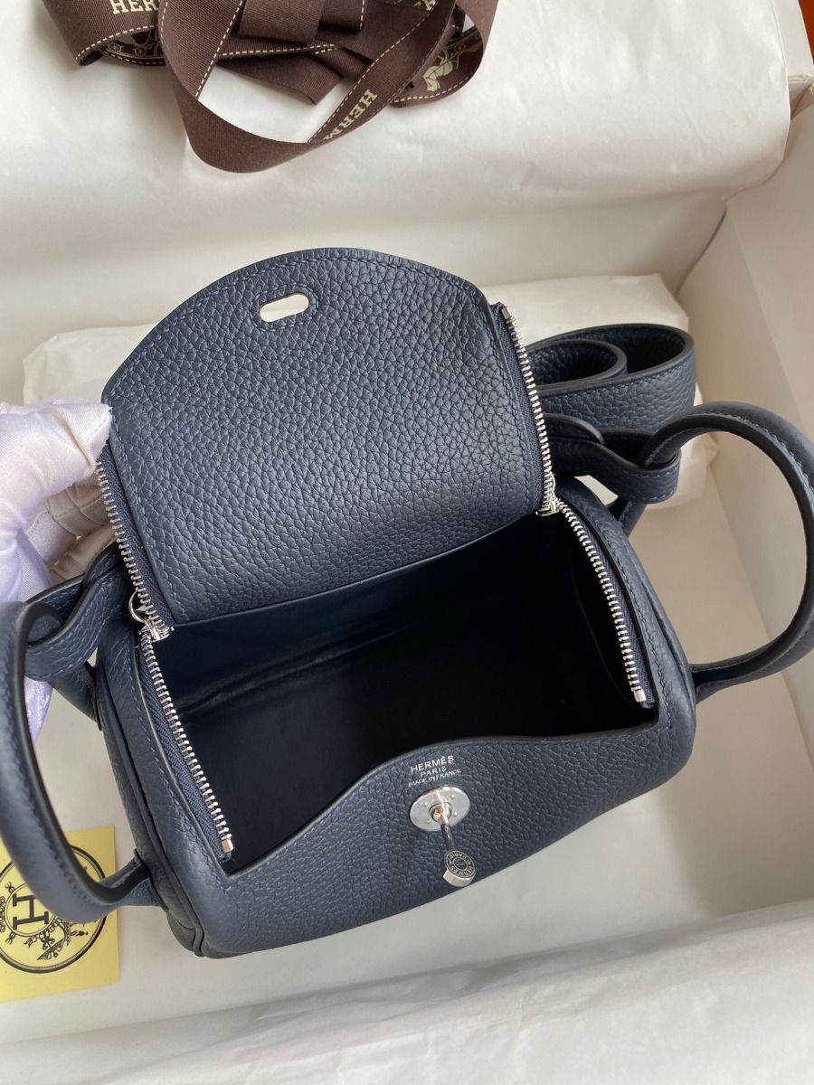 Hermes Mini Lindy Handmade Bag In Blue Nuit HHL19clbnClemence Leather - Image 7