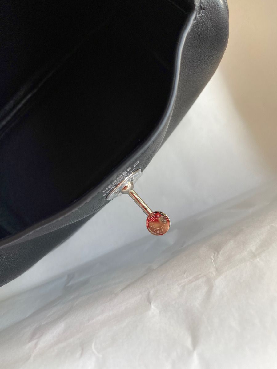 Hermes Mini Lindy Handmade Bag In Black Swift Leather - Image 10