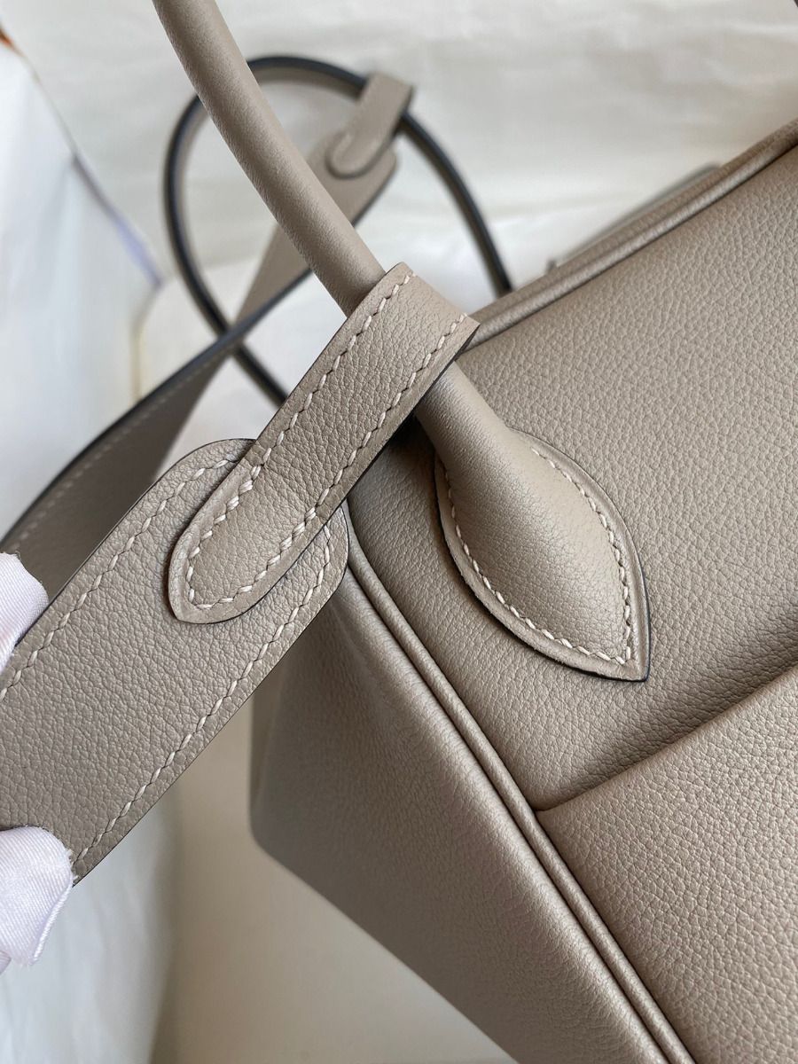 Hermes Lindy 26 Handmade Bag In Gris Asphalt Evercolor Leather - Image 5
