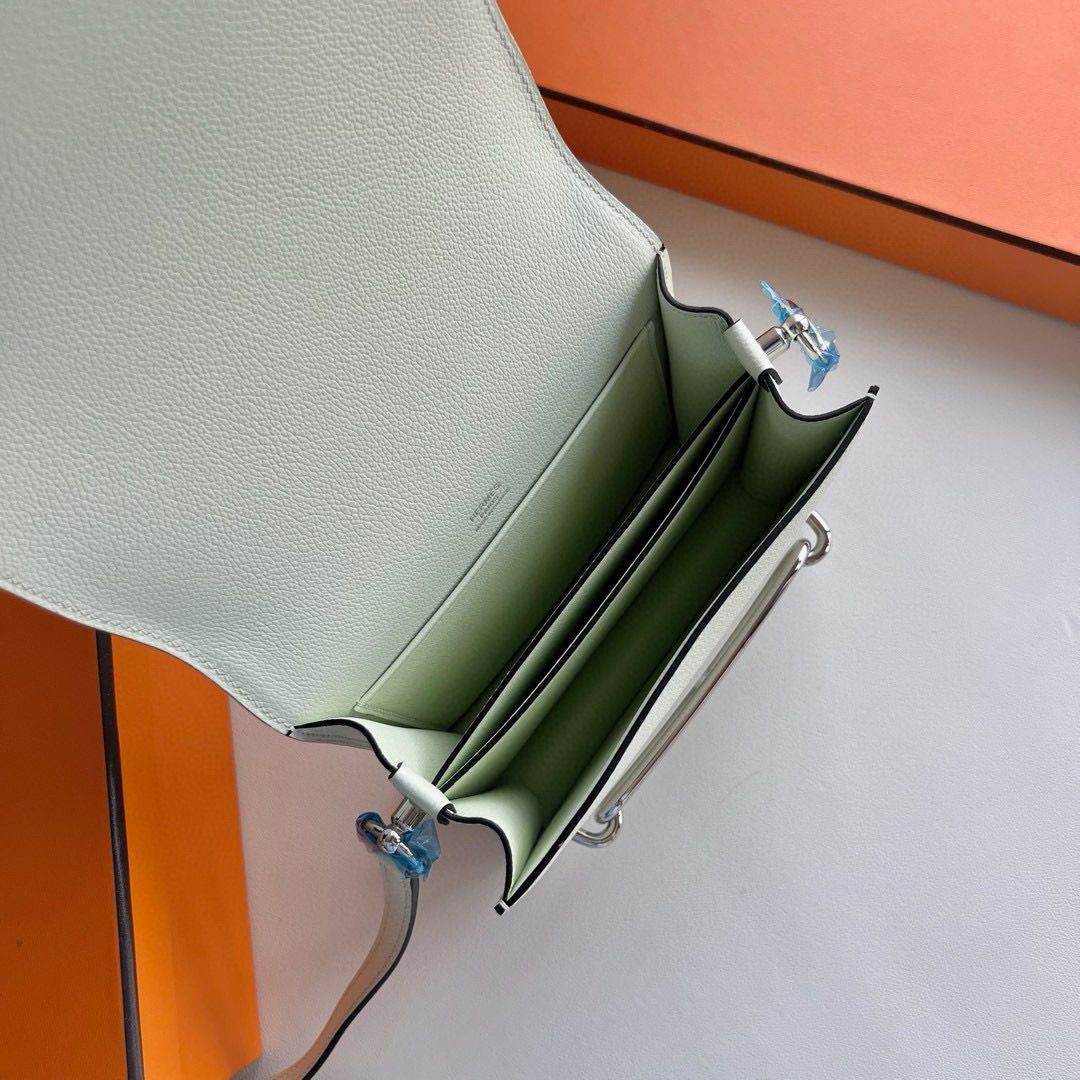 Hermes Roulis Mini 18 Bag in Vert Fizz Evercolor Calfskin - Image 10