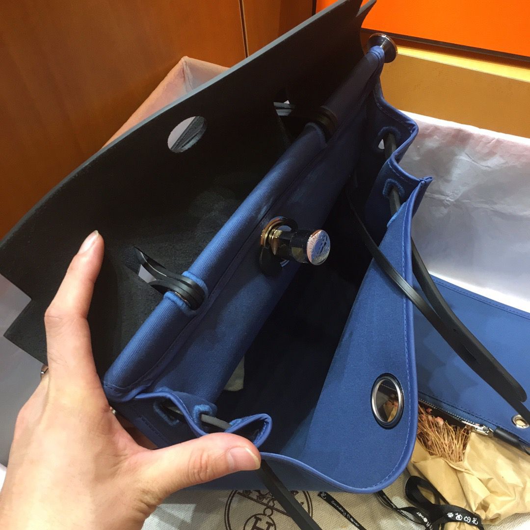 Hermes Herbag Zip 31cm Bag In Black And Blue - Image 6