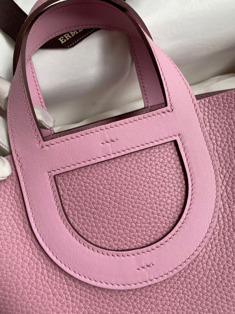 Hermes In The Loop 18 Handmade Bag in Mauve Sylvestre Clemence Leather - Image 4