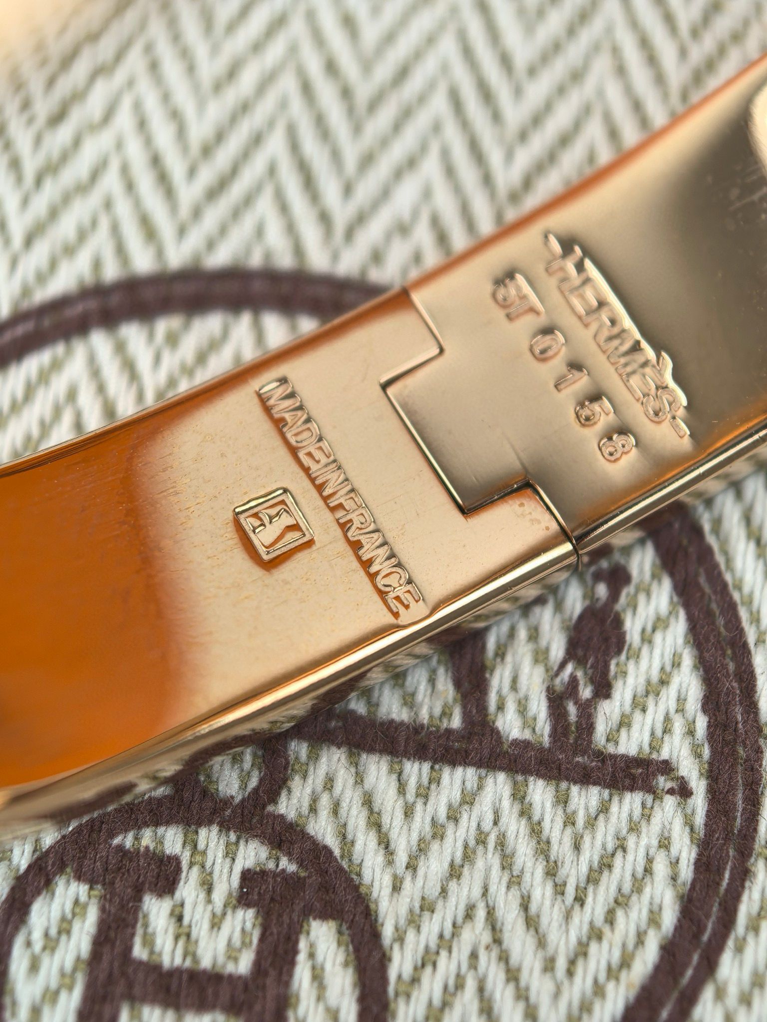 Hermes Blue Ciel Enamel Clic H Bracelet - Image 8