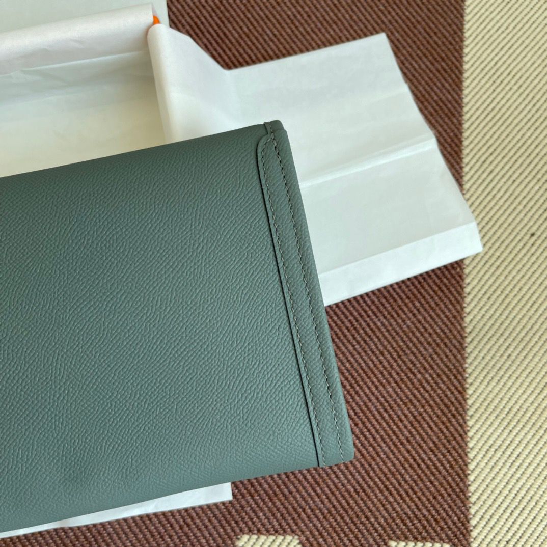 Hermes Jige Elan 29 Clutch Bag In Vert Amande Epsom Leather - Image 6