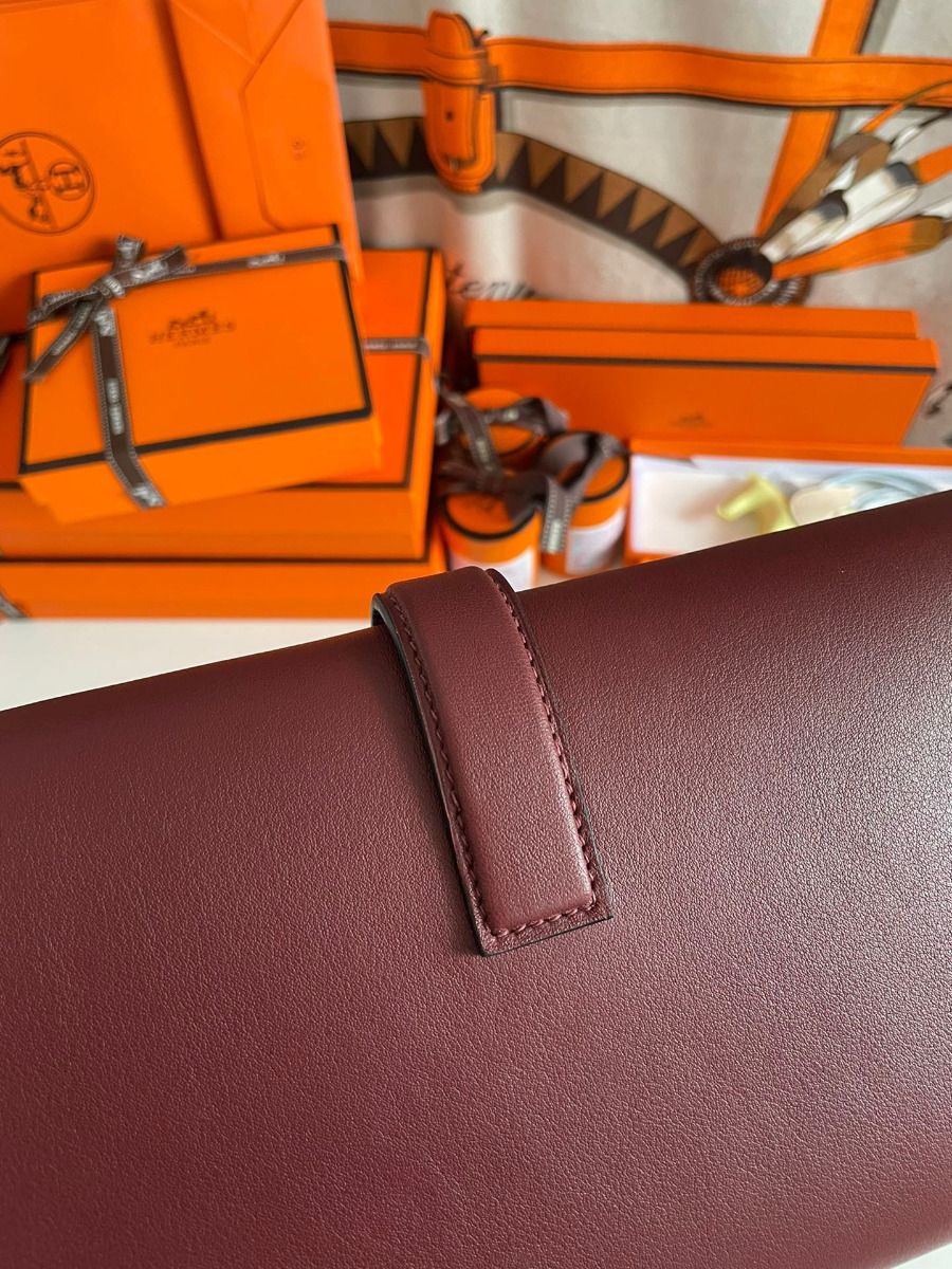 Hermes Jige Elan 29 Clutch Bag In Bordeaux Swift Calfskin - Image 6