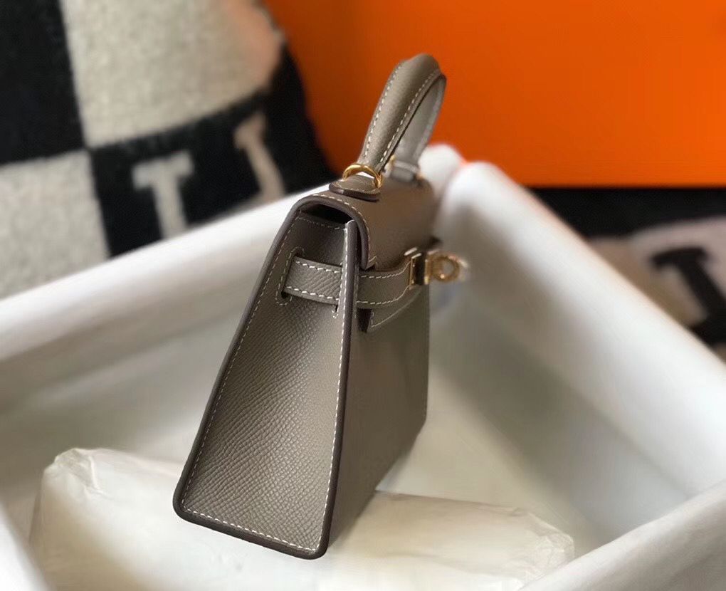 Hermes Kelly Mini II Bag In Gris Asphalt Epsom Leather GHW - Image 5