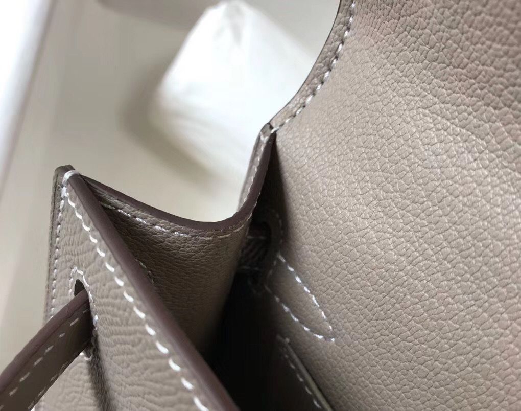 Hermes Kelly Mini II Bag In Gris Asphalt Epsom Leather GHW - Image 9